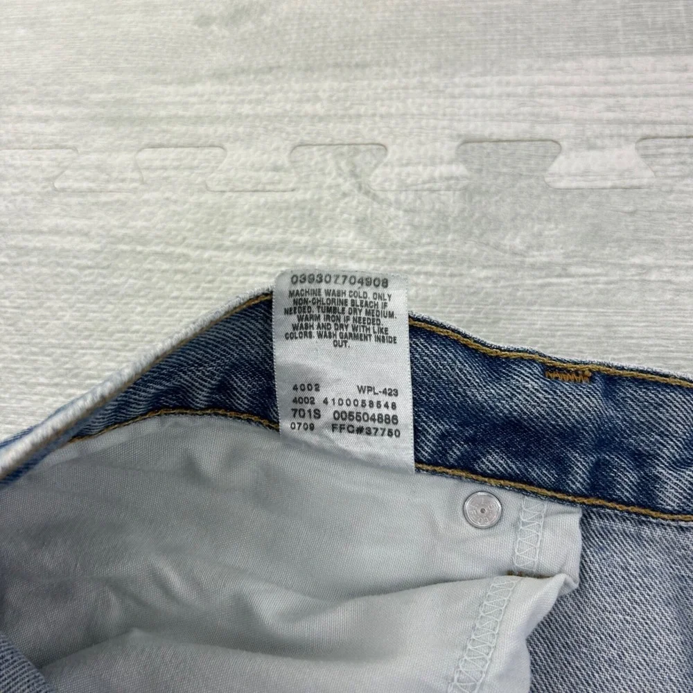 Vintage Levi's 550 Jeans Size 36x32 Blue Light Wash Denim Relaxed Fit Pants‎